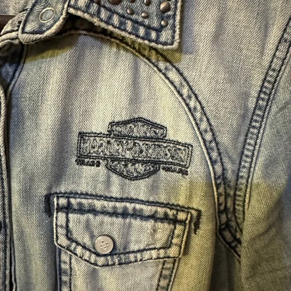 Harley Davidson snap up faded denim shirt with steel bling collar - Picture 12 of 12